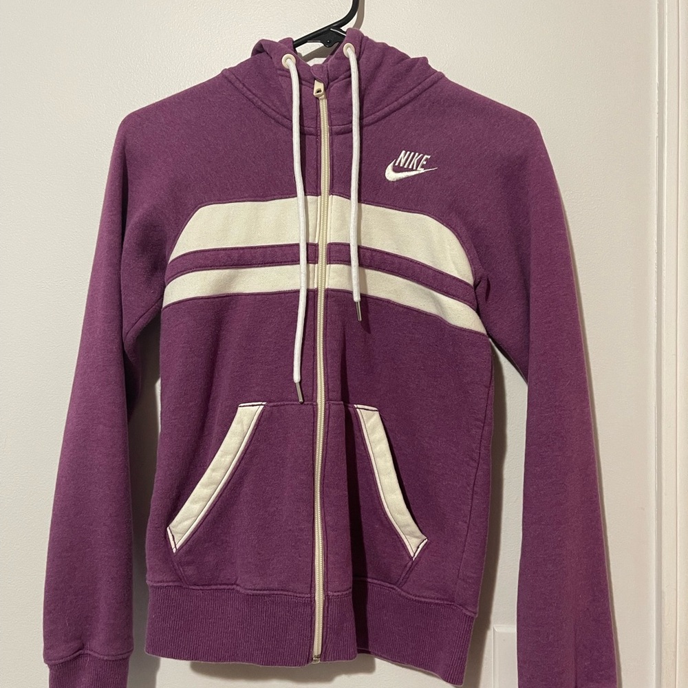 Nike hooded sweatshirt - size s